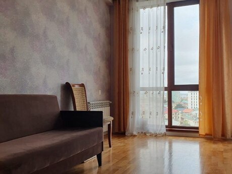 3-комн. вторичка - пос. Бакиханова - 88 м²
