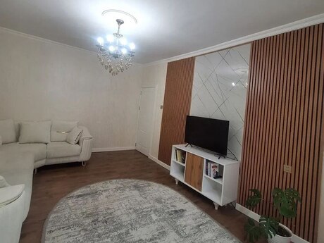 2-комн. вторичка - м. Мемар Аджеми - 75 м²