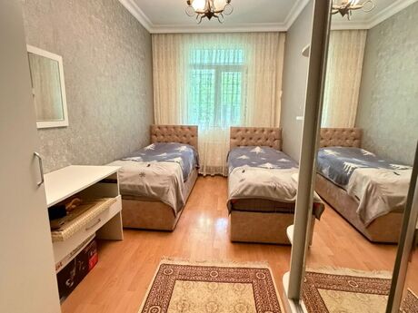 4-комн. новостройка - м. Ази Асланов - 118 м²
