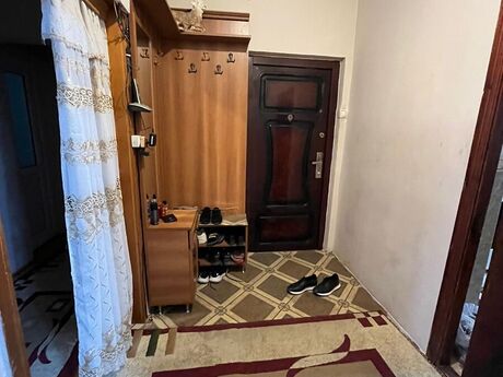3-комн. вторичка - Сумгаит - 65 м²