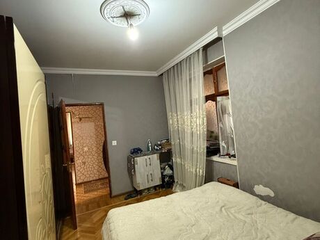 3-комн. вторичка - м. Ахмедлы - 60 м²