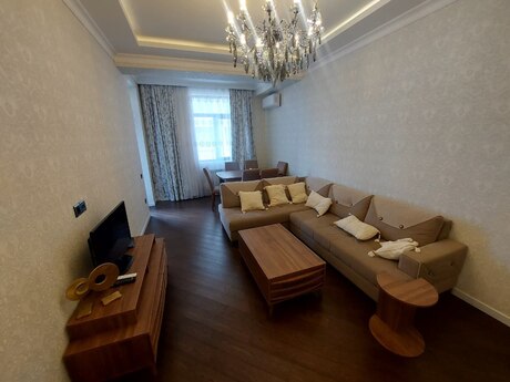 2-комн. новостройка - Насиминский р. - 75 м²