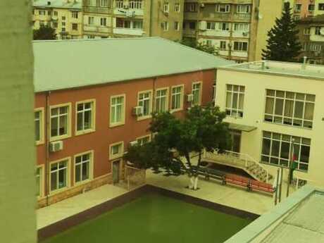 2-комн. вторичка - м. Элмляр Академиясы - 44 м²