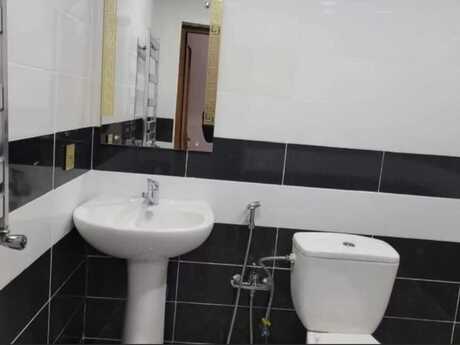 2-комн. новостройка - м. Элмляр Академиясы - 45 м²