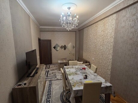 2-комн. новостройка - м. Иншаатчылар - 84 м²