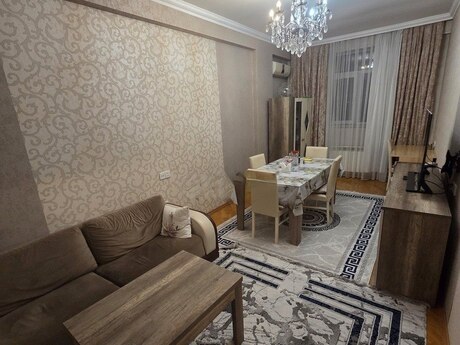 2-комн. новостройка - м. Иншаатчылар - 84 м²