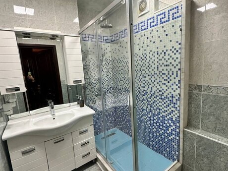 3-комн. новостройка - м. Ахмедлы - 120 м²