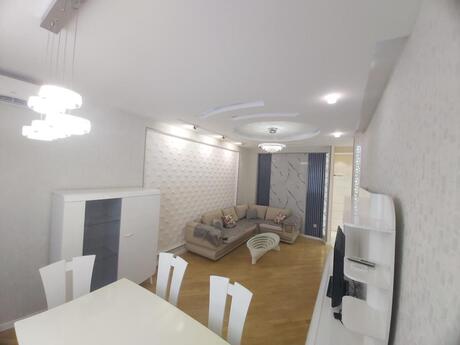 3-комн. новостройка - м. Низами - 110 м²