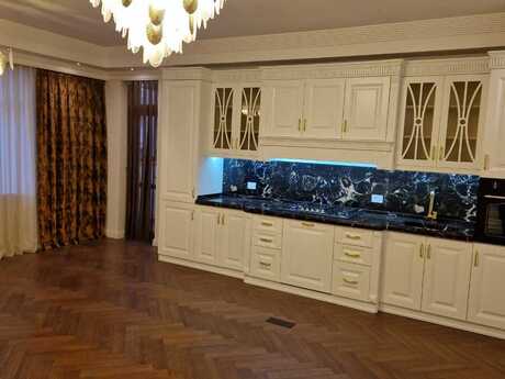 3 otaqlı yeni tikili - 28 May m. - 108 m²