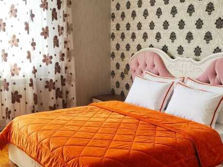 4 otaqlı yeni tikili - Şah İsmayıl Xətai m. - 230 m²
