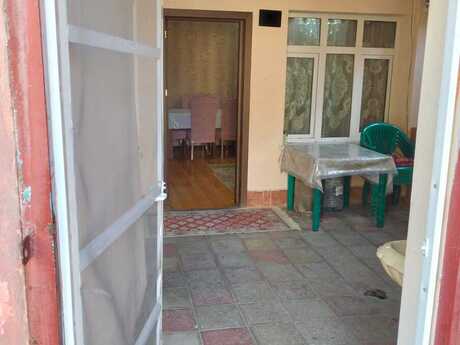 5 otaqlı həyət evi/bağ evi - NZS q. - 160 m²