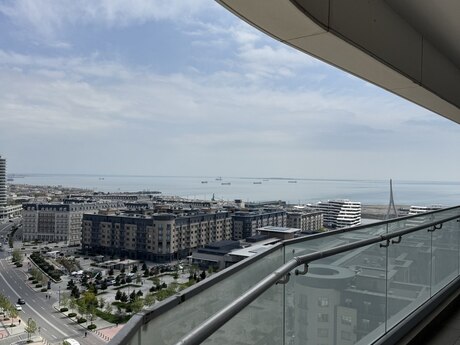 3 otaqlı yeni tikili - Ağ şəhər q. - 179 m²