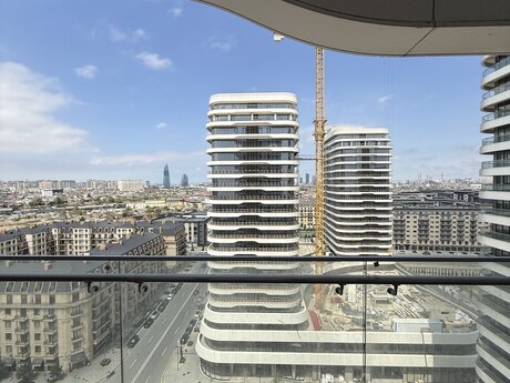 3 otaqlı yeni tikili - Ağ şəhər q. - 179 m²