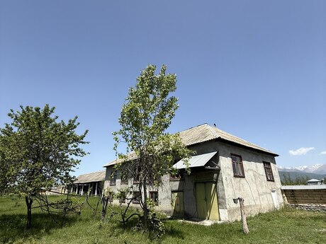 4 otaqlı həyət evi/bağ evi - İsmayıllı - 150 m²