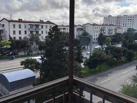 3 otaqlı köhnə tikili - Qara Qarayev m. - 80 m²