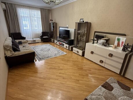 3 otaqlı yeni tikili - Qara Qarayev m. - 140 m²