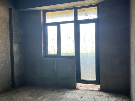 2 otaqlı yeni tikili - Qaraçuxur q. - 76 m²