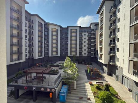5 otaqlı yeni tikili - Xətai r. - 202 m²