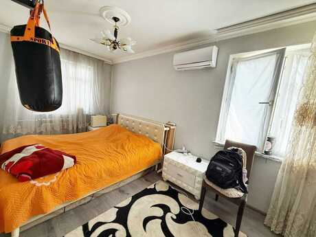 3 otaqlı köhnə tikili - Xalqlar Dostluğu m. - 55 m²