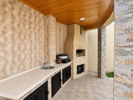 4 otaqlı həyət evi/bağ evi - Fatmayı q. - 160 m²