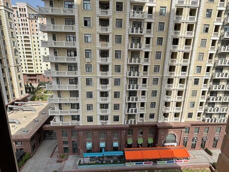 4 otaqlı yeni tikili - Elmlər Akademiyası m. - 161 m²