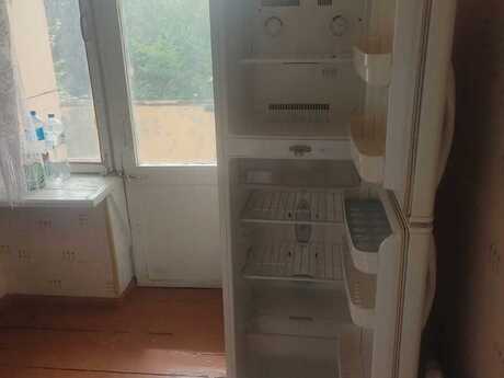 1 otaqlı köhnə tikili - Elmlər Akademiyası m. - 40 m²