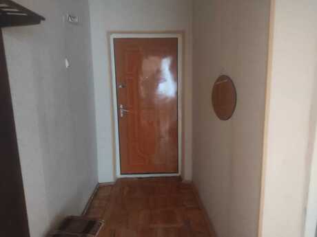 1 otaqlı köhnə tikili - Elmlər Akademiyası m. - 40 m²