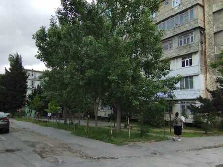 2 otaqlı köhnə tikili - 8-ci mikrorayon q. - 43 m²