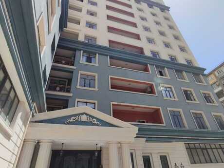 4 otaqlı yeni tikili - Nəsimi r. - 185 m²