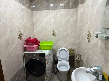 3 otaqlı yeni tikili - İnşaatçılar m. - 115 m²