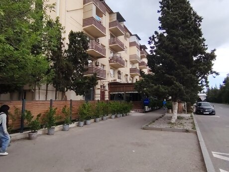 3 otaqlı köhnə tikili - Qara Qarayev m. - 65 m²