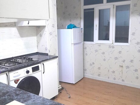 2 otaqlı köhnə tikili - Əhmədli m. - 60 m²