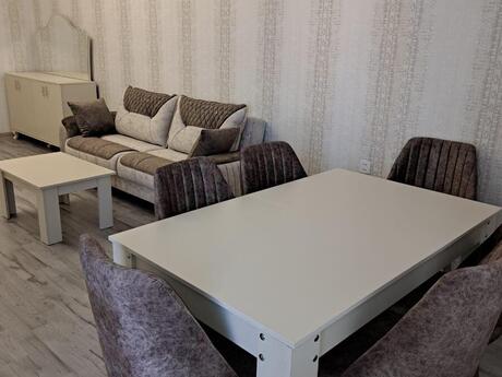 2 otaqlı yeni tikili - 8 Noyabr m. - 95 m²