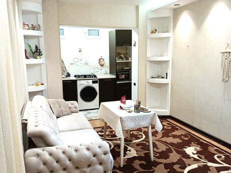 2 otaqlı köhnə tikili - Xətai r. - 48 m²