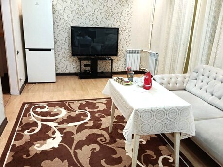 2 otaqlı köhnə tikili - Xətai r. - 48 m²