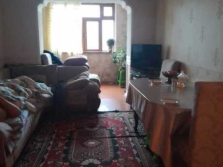 3 otaqlı köhnə tikili - Sumqayıt - 68 m²