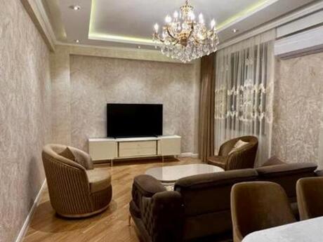 8 otaqlı yeni tikili - Bayıl q. - 250 m²