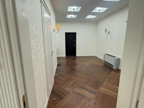 3 otaqlı yeni tikili - Elmlər Akademiyası m. - 160 m²