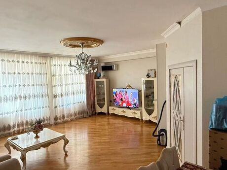 4 otaqlı yeni tikili - İnşaatçılar m. - 140 m²
