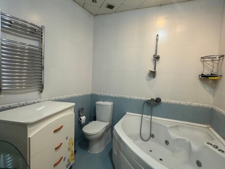 3 otaqlı yeni tikili - Elmlər Akademiyası m. - 120 m²