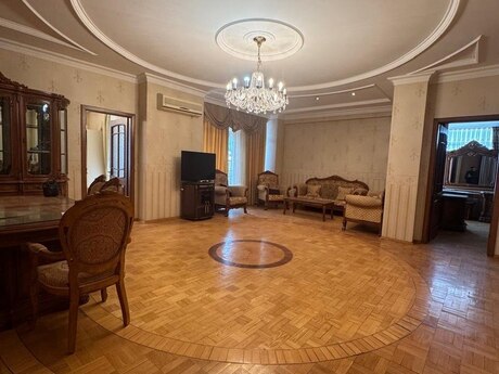 3 otaqlı yeni tikili - Elmlər Akademiyası m. - 120 m²