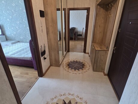 2 otaqlı yeni tikili - Avtovağzal m. - 70 m²