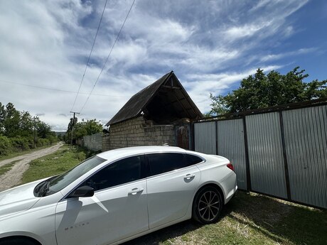 3 otaqlı həyət evi/bağ evi - Göyçay - 100 m²
