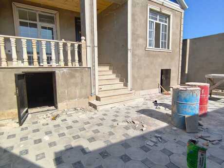 4 otaqlı həyət evi/bağ evi - Zabrat q. - 120 m²