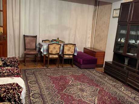 2 otaqlı köhnə tikili - Nəriman Nərimanov m. - 40.5 m²