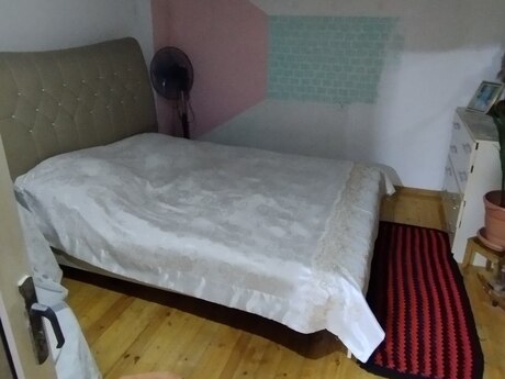 2 otaqlı köhnə tikili - Masazır q. - 75 m²
