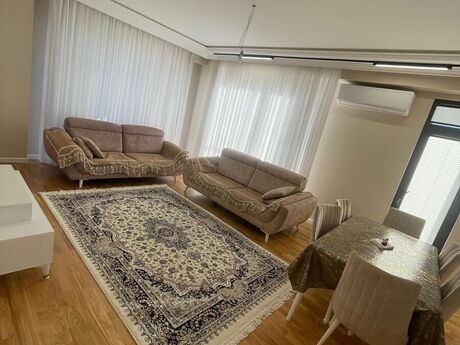 4 otaqlı yeni tikili - Memar Əcəmi m. - 130 m²
