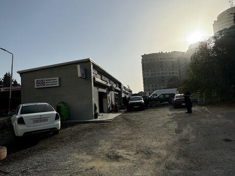 Obyekt - Memar Əcəmi m. - 220 m²