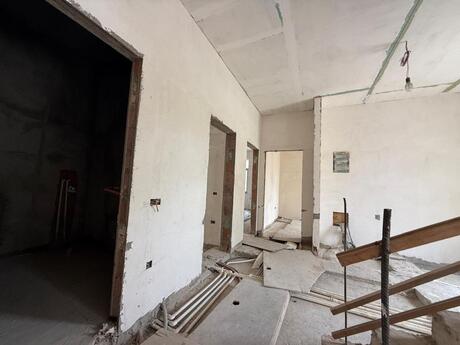 5 otaqlı həyət evi/bağ evi - Nərimanov r. - 420 m²