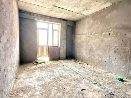 3 otaqlı yeni tikili - İnşaatçılar m. - 135 m²